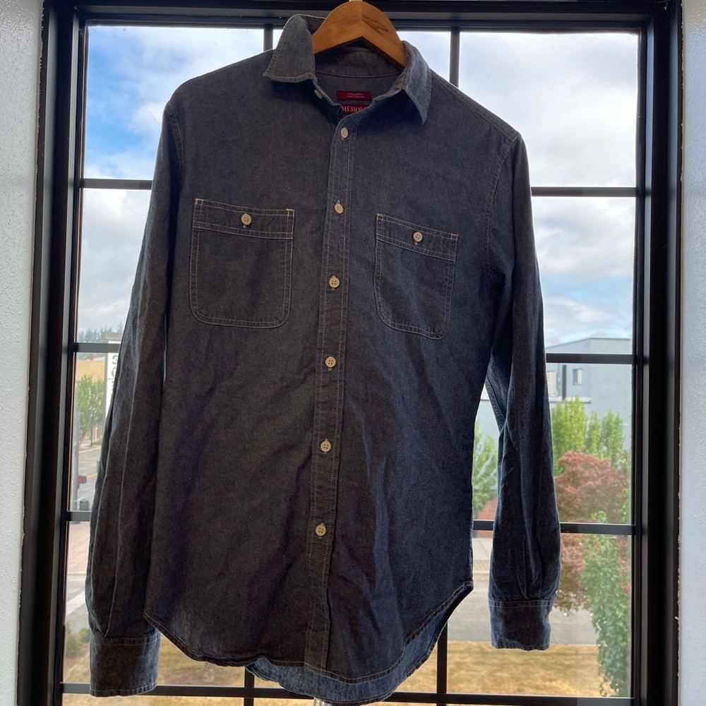 Merona Men’s Vintage Denim Casual Long Sleeve Button Down | Size: Small